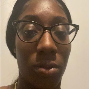 Meet your Posher, Keyara